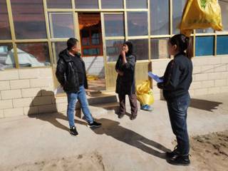 11月6日洪水泉村换届选举民意调查走访